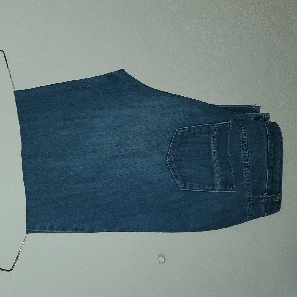 Christopher & Banks size 8 womens jeans‎ blue